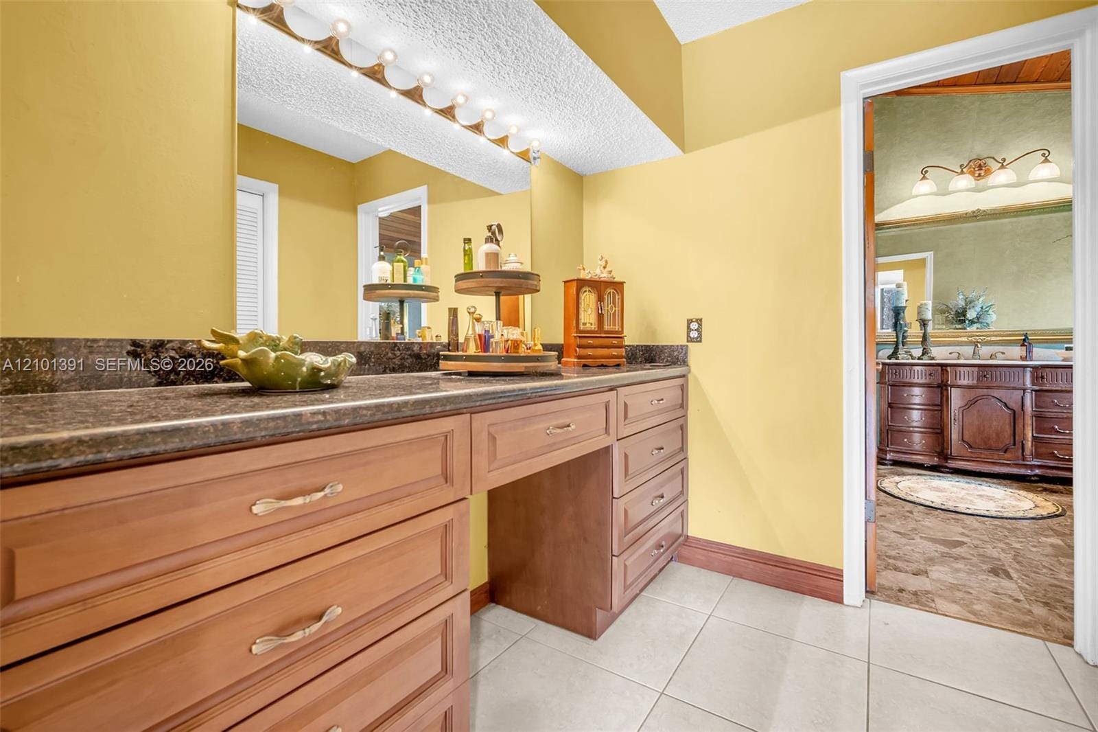 10010 NW 135th Street, Hialeah Gardens, FL 33018 photo 28