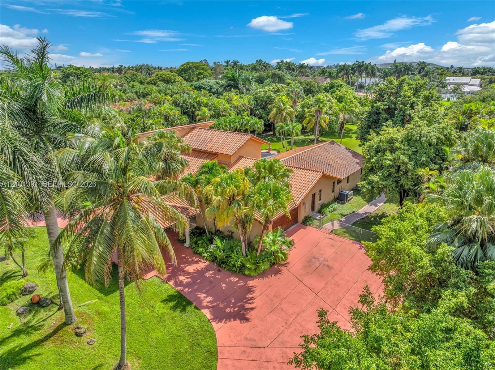 10010 NW 135th Street, Hialeah Gardens, FL 33018 photo 4