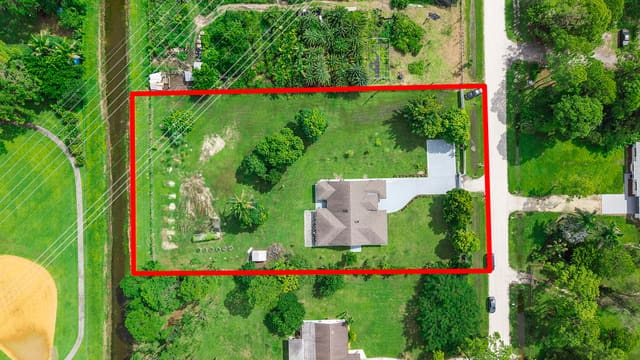 11835 N 47TH Road N, The Acreage, FL 33411