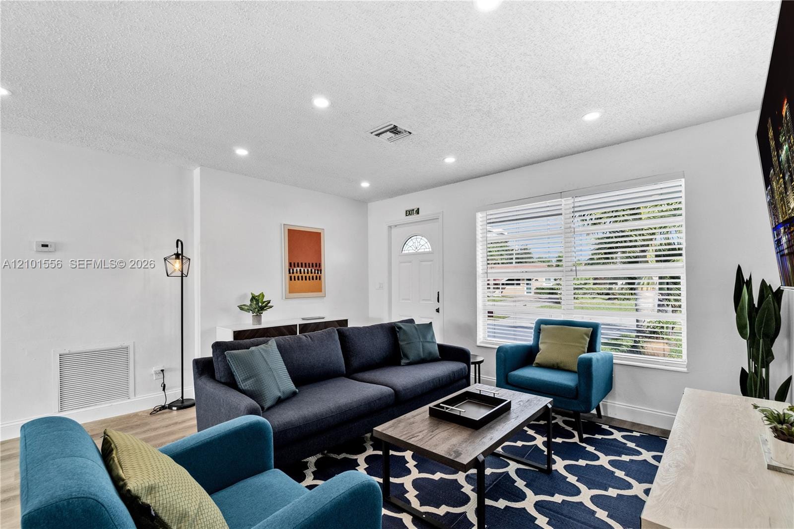 730 N 72nd Terrace, Hollywood, FL 33024 photo 4