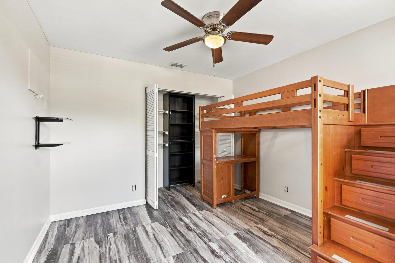 8064 Pelican Harbour Drive, Greenacres, FL 33467 photo 27