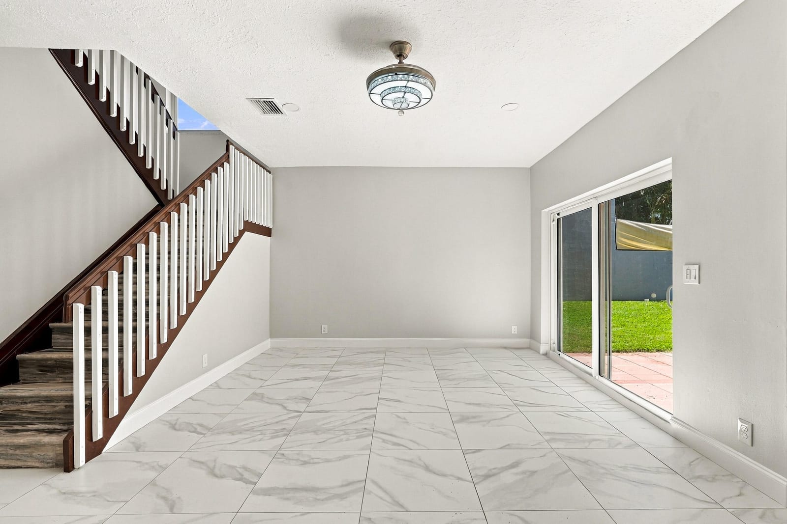 8064 Pelican Harbour Drive, Greenacres, FL 33467 photo 9