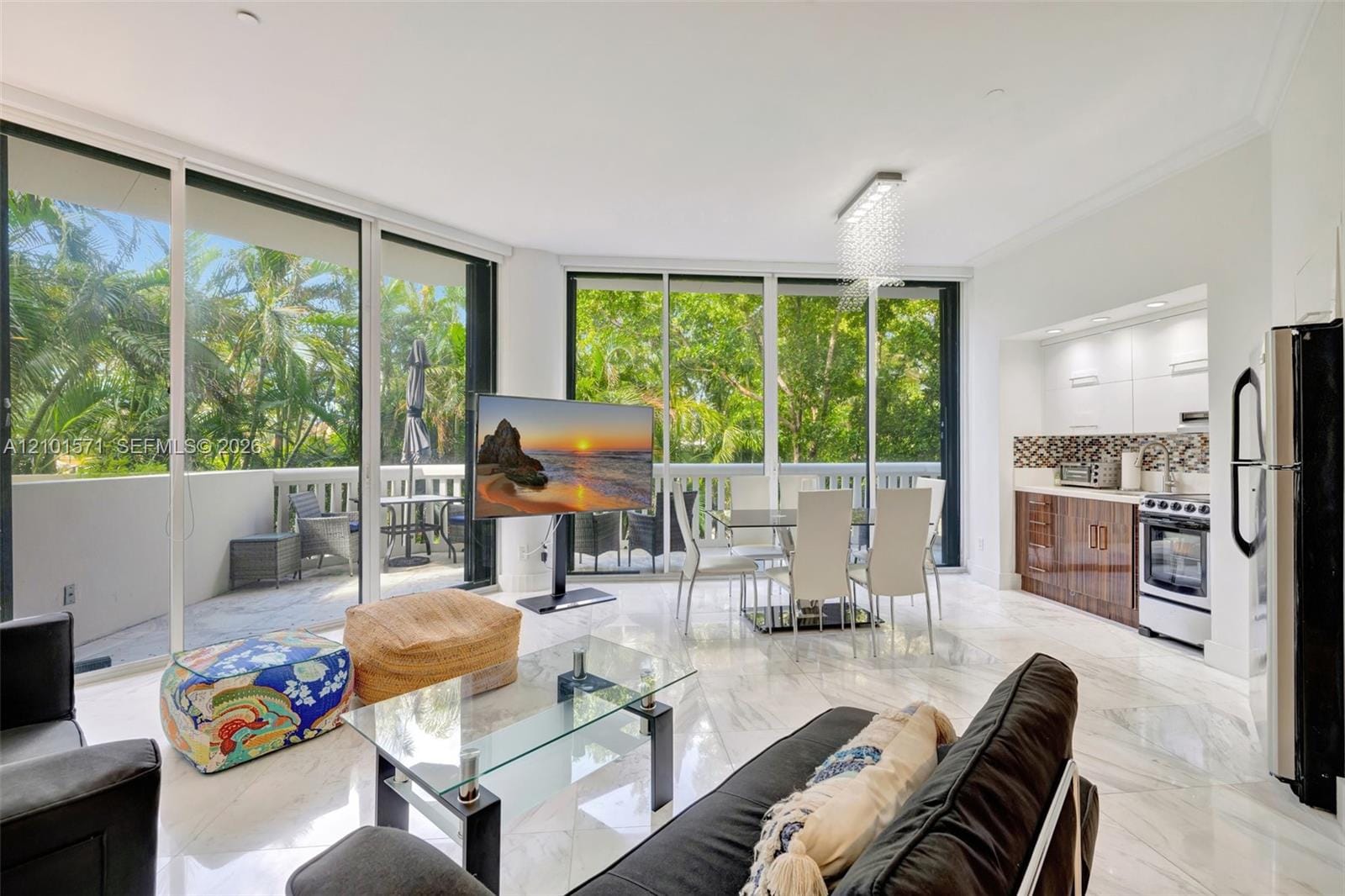 2000 Island Boulevard 204, Aventura, FL 33160