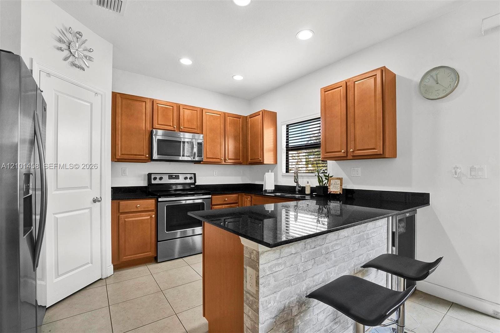 371 NE 194th Terrace, Miami, FL 33179 photo 11