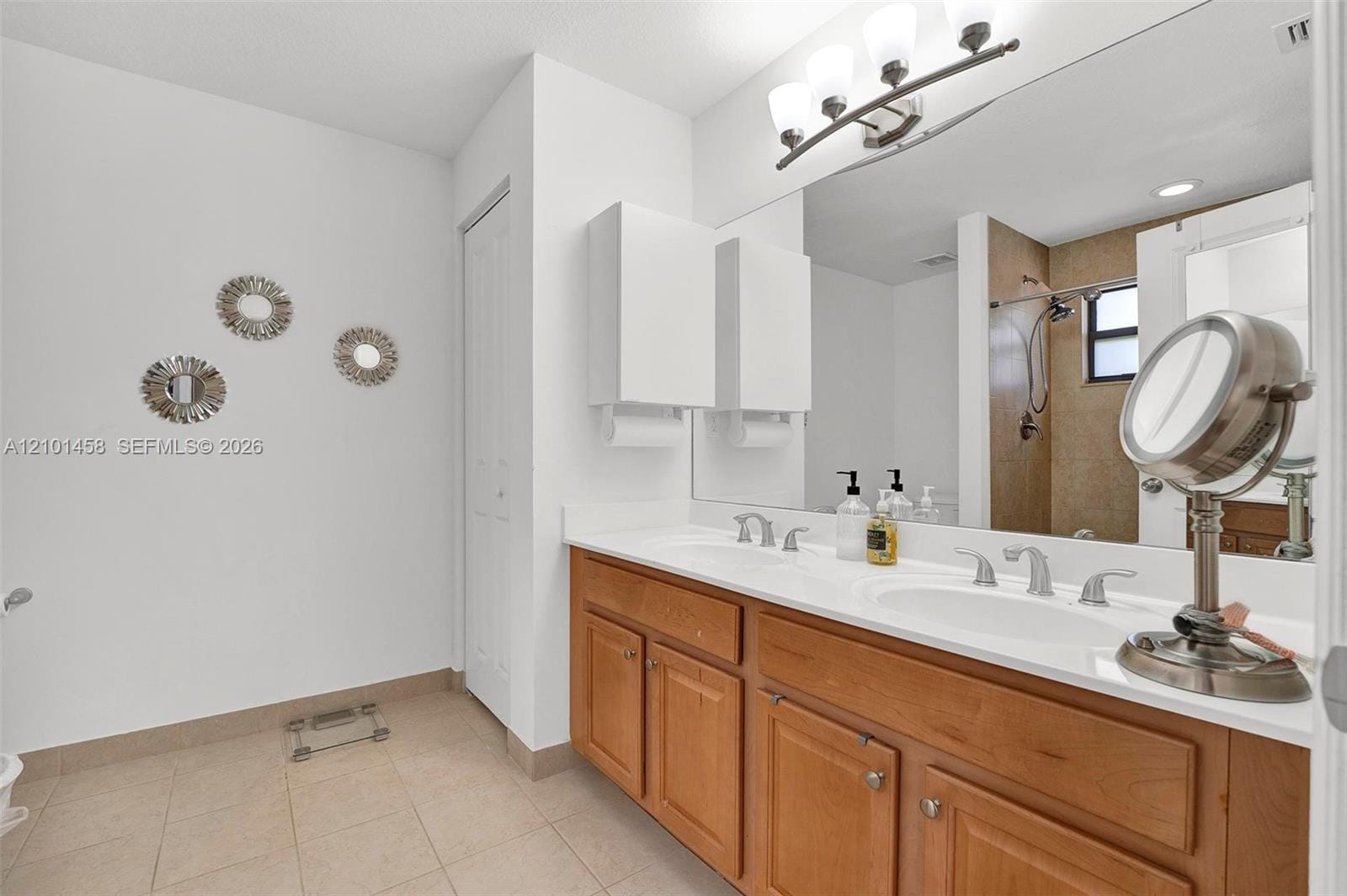 371 NE 194th Terrace, Miami, FL 33179 photo 19
