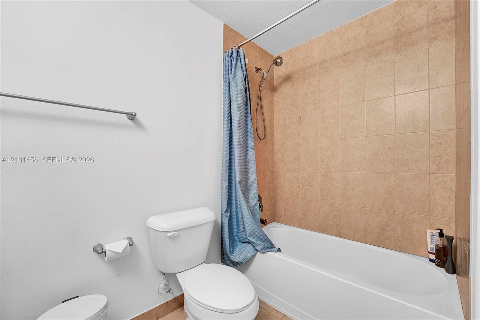 371 NE 194th Terrace, Miami, FL 33179 photo 24