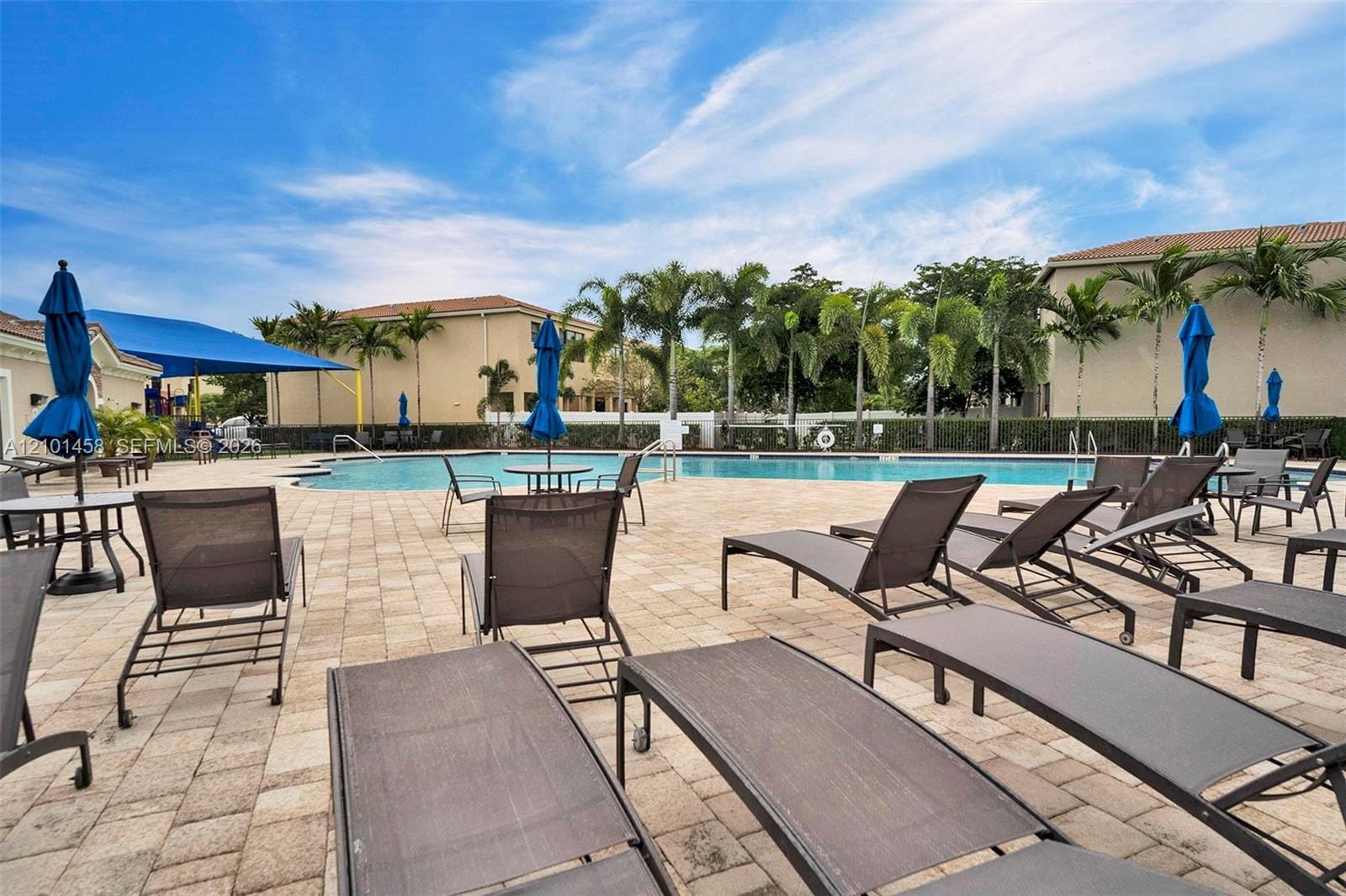 371 NE 194th Terrace, Miami, FL 33179 photo 30
