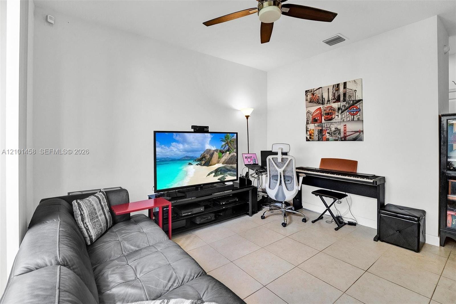 371 NE 194th Terrace, Miami, FL 33179 photo 4