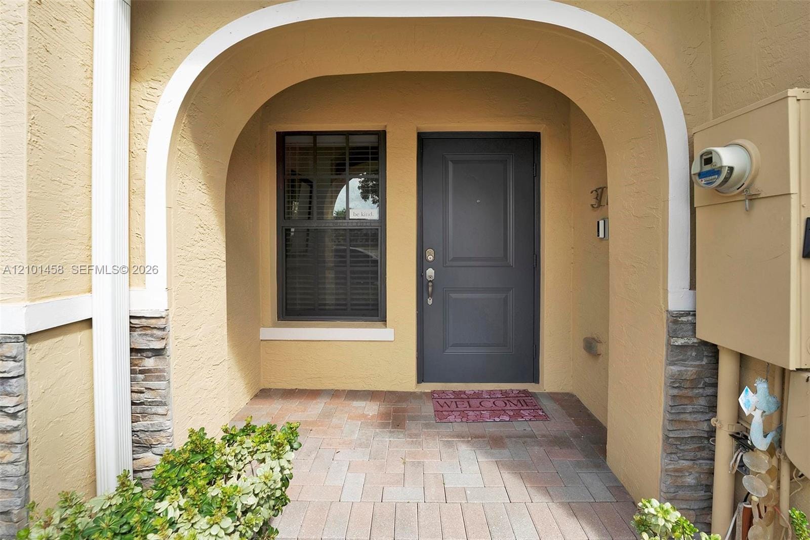 371 NE 194th Terrace, Miami, FL 33179 photo 7