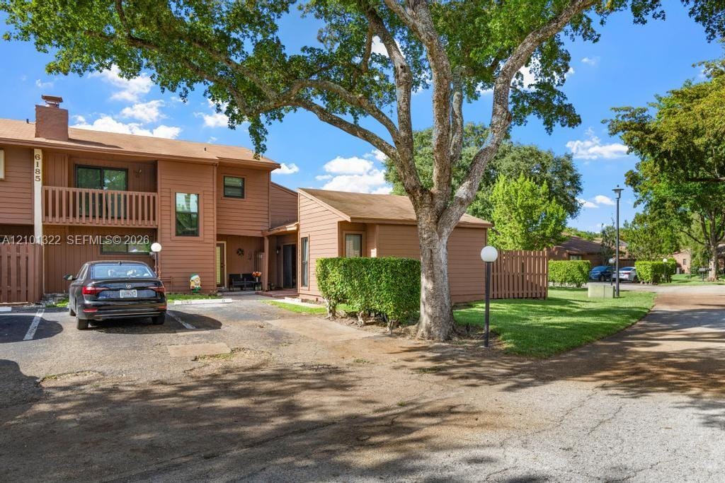 6185 Live Oak Court C, Tamarac, FL 33319 photo 2