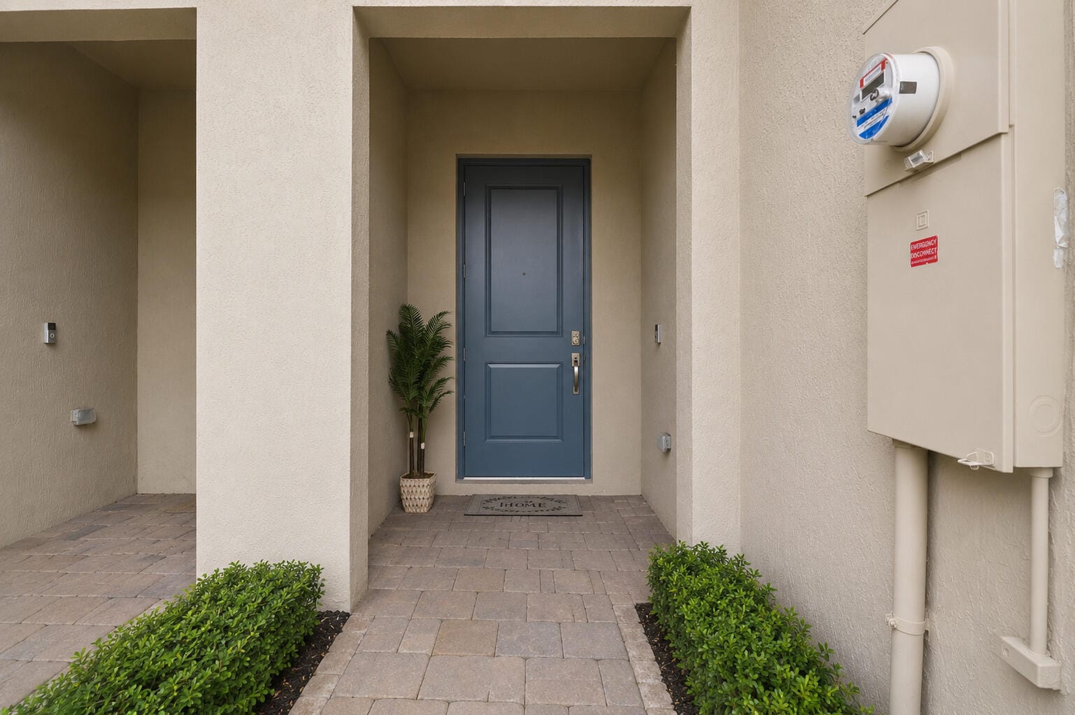 3 bedroom home for sale at 113 BANDOL, Riviera Beach, FL 33404 — $3,300