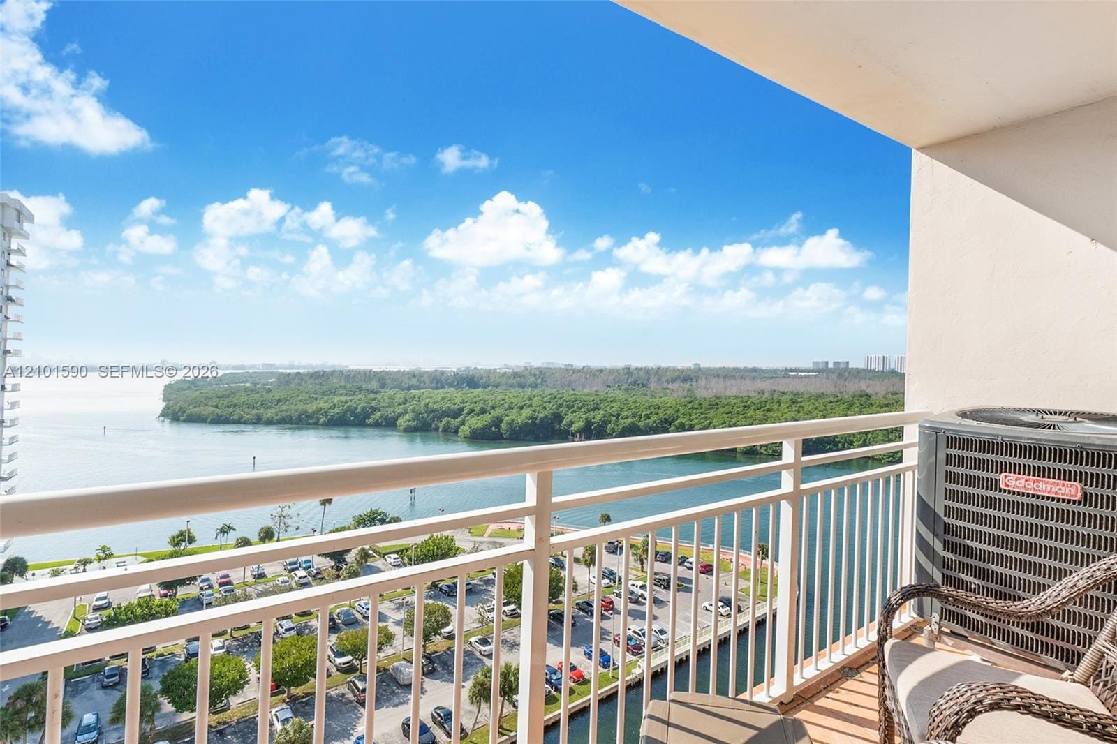 400 Kings Point Drive 1404, Sunny Isles Beach, FL 33160