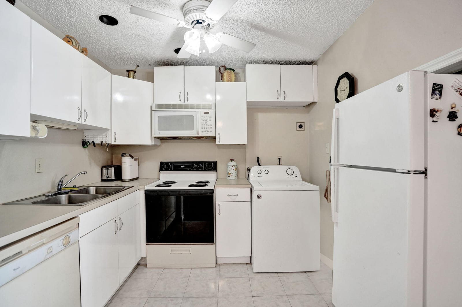 110 CYPRESS CLUB Drive 129, Pompano Beach, FL 33060 photo 23