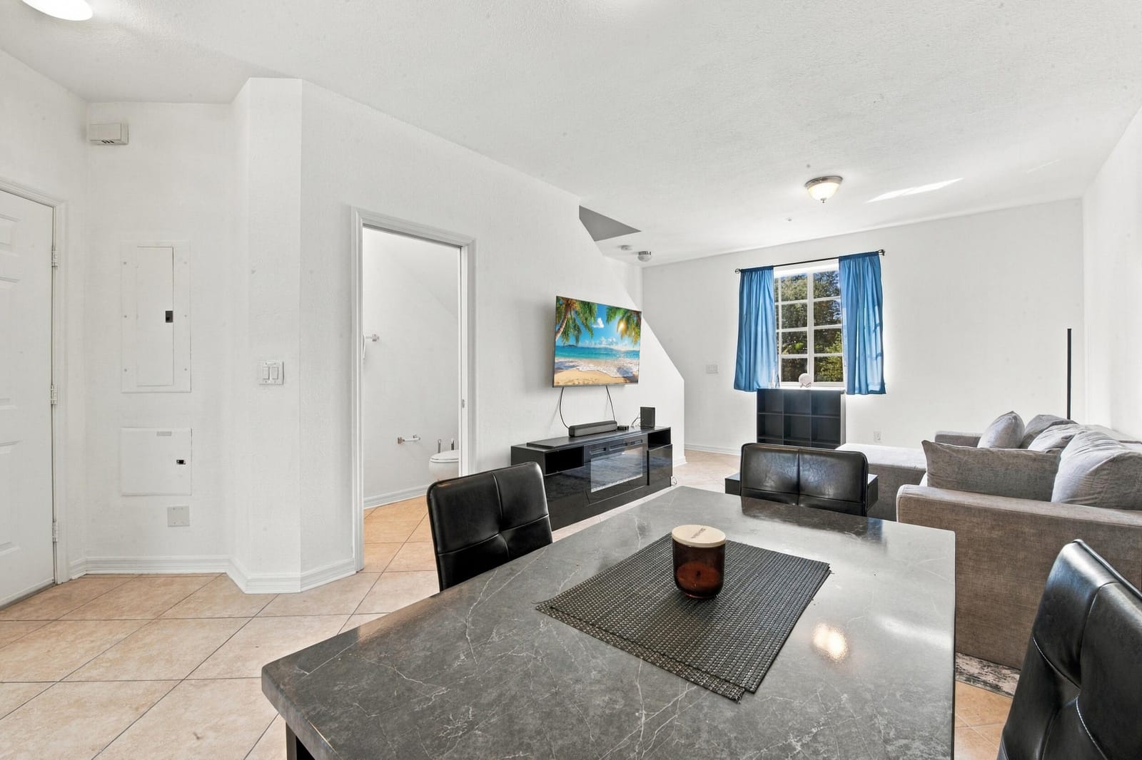 141 NW 2nd Avenue 7, Hallandale Beach, FL 33009 photo 11