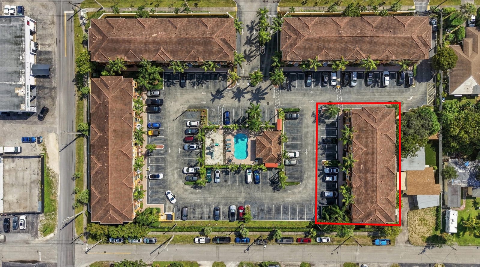 141 NW 2nd Avenue 7, Hallandale Beach, FL 33009 photo 3