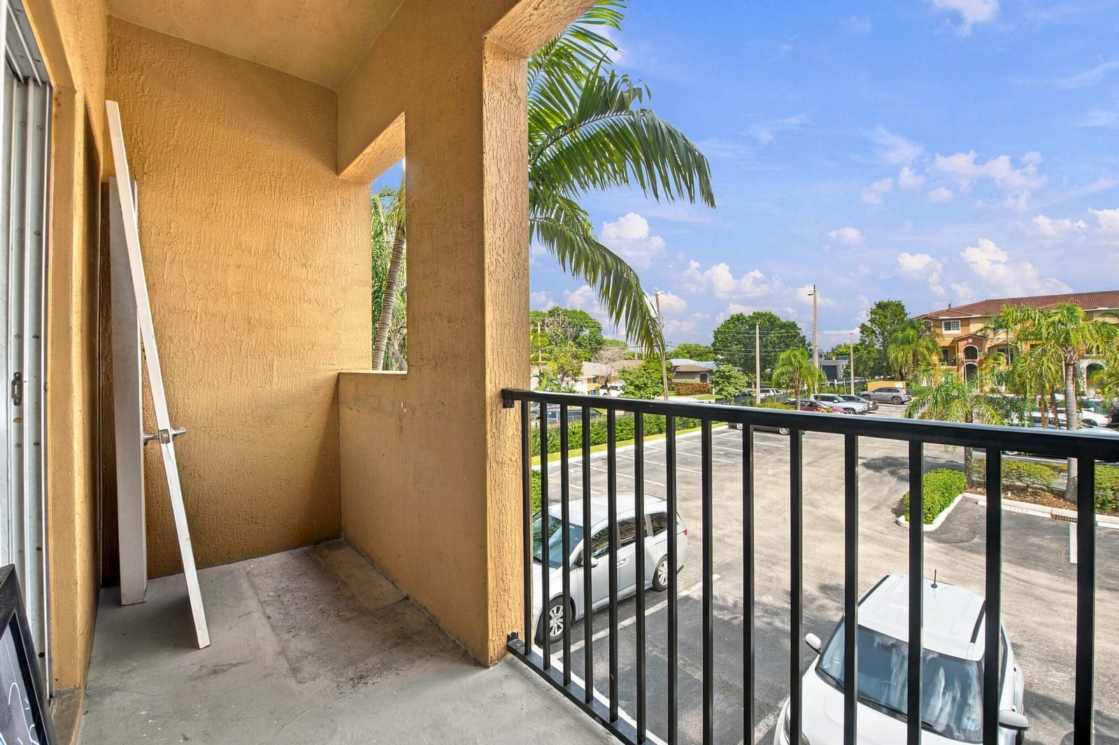 141 NW 2nd Avenue 7, Hallandale Beach, FL 33009 photo 24