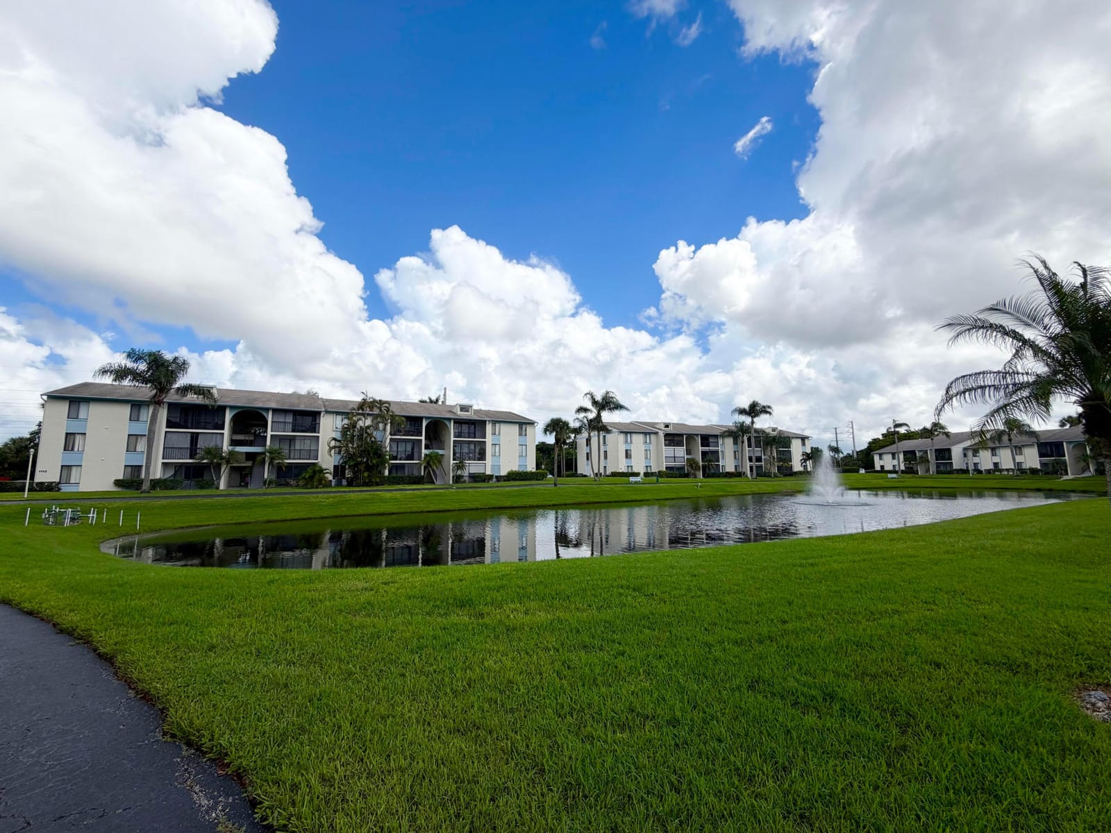 1112 GREEN PINE Boulevard F1, West Palm Beach, FL 33409 photo 13