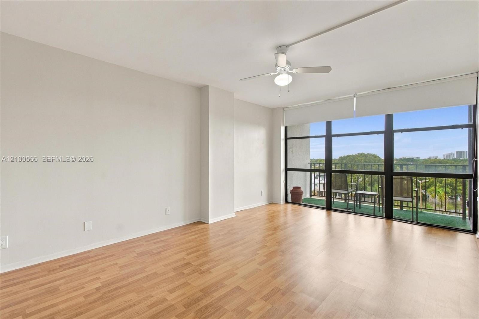 1000 Parkview Drive 627, Hallandale Beach, FL 33009 photo 11