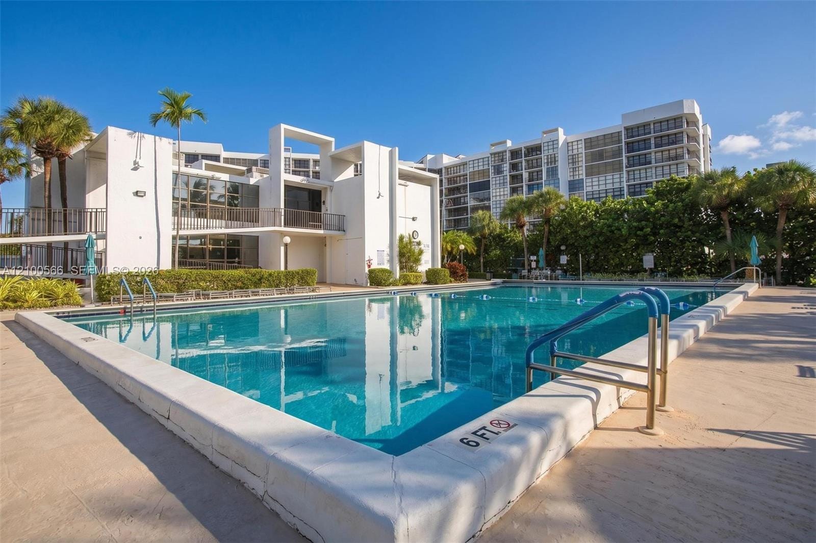1000 Parkview Drive 627, Hallandale Beach, FL 33009 photo 18