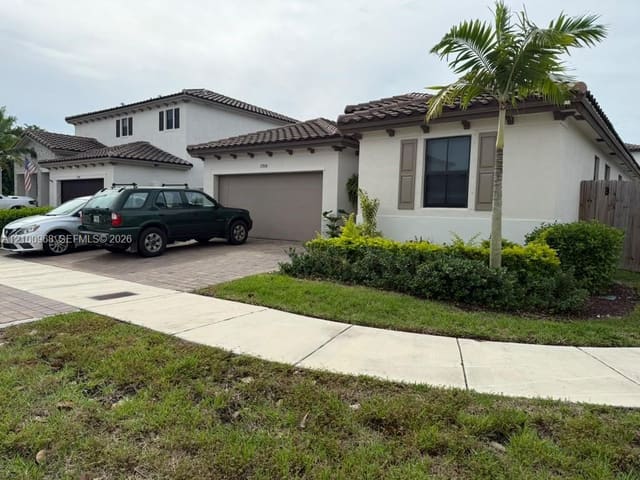 11908 SW 238th Terrace, Homestead, FL 33032