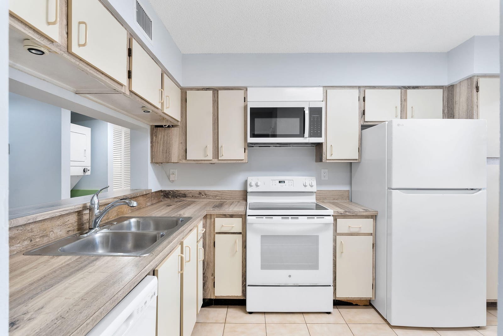 3130 Millwood Terrace 109 — photo 8