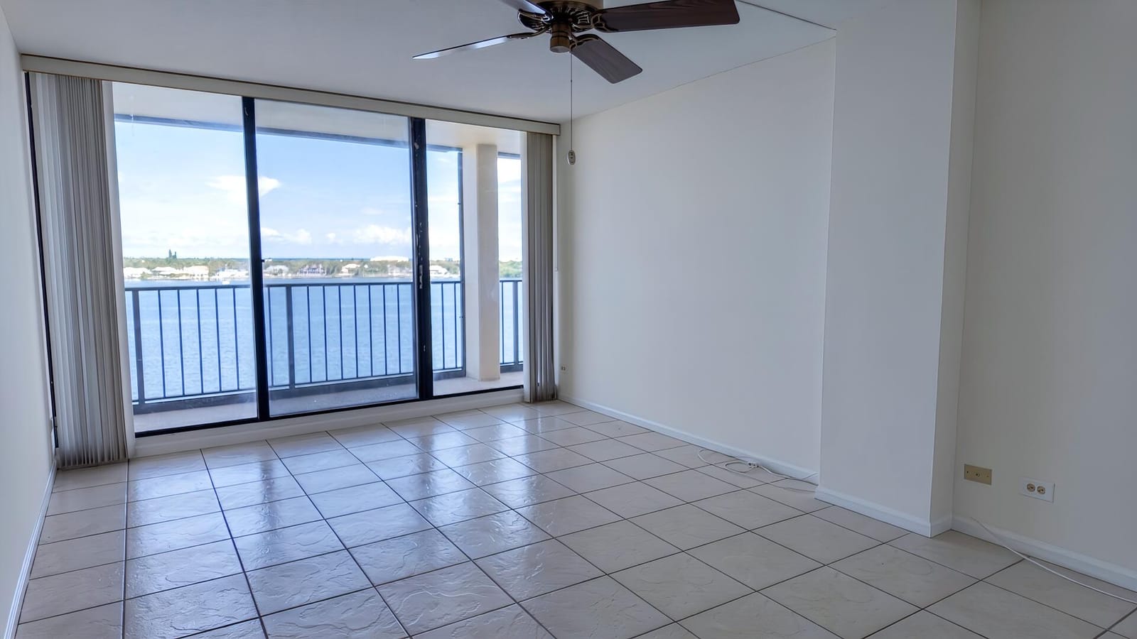 130 Lakeshore Drive 821, North Palm Beach, FL 33408 photo 15