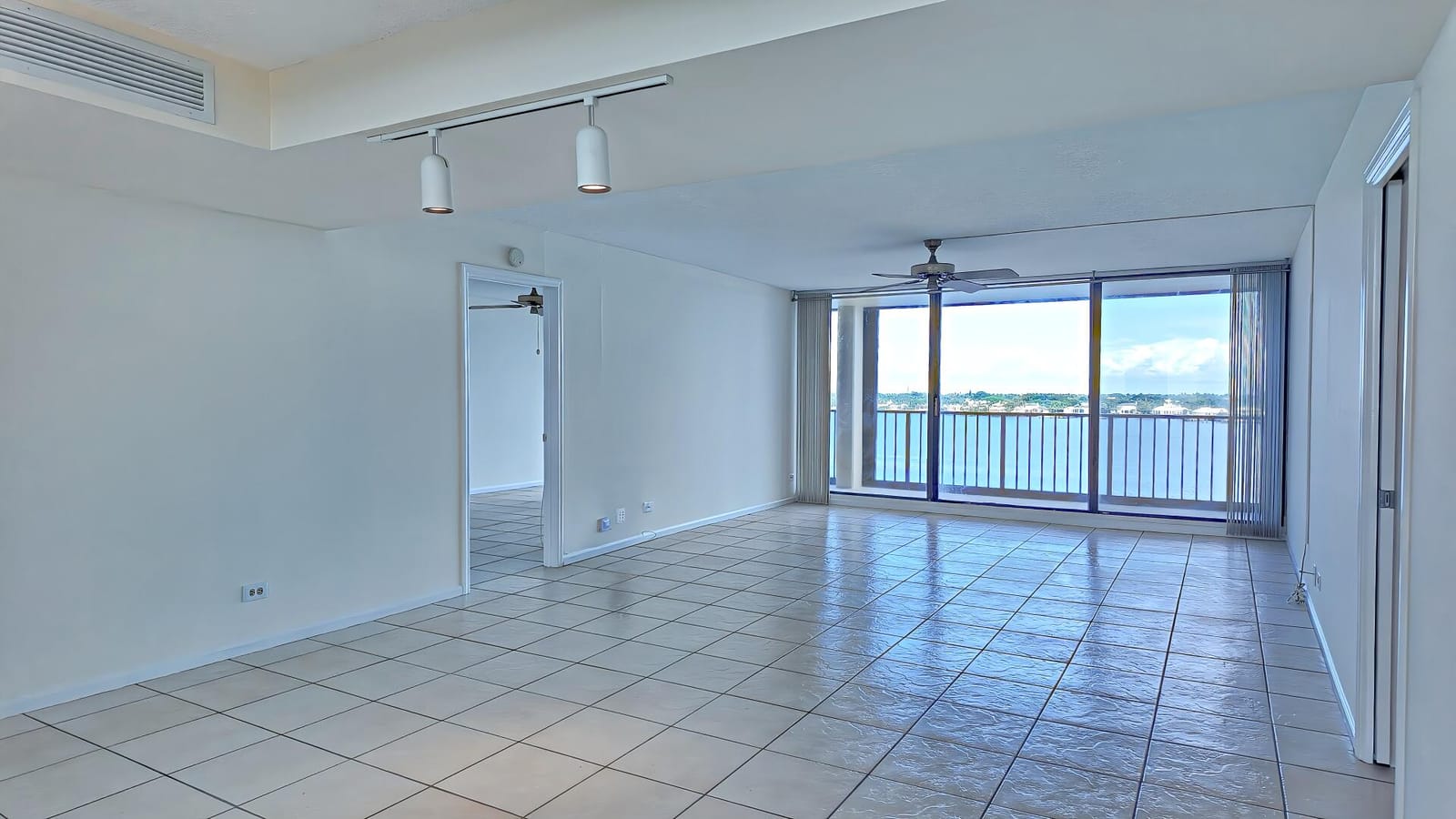 130 Lakeshore Drive 821, North Palm Beach, FL 33408 photo 6