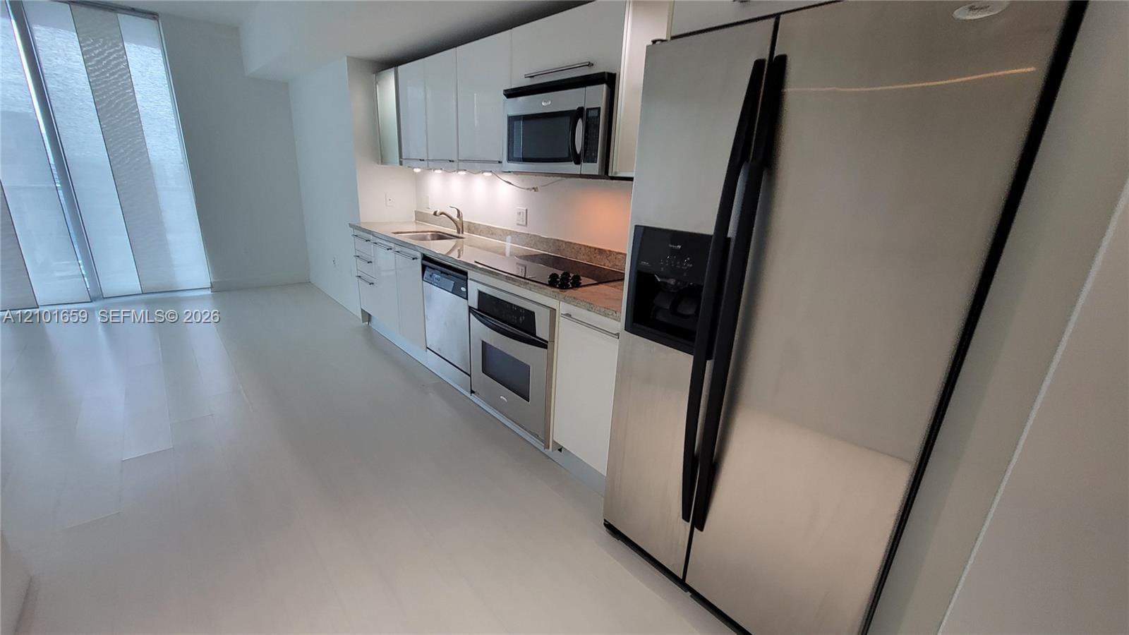 185 SW 7th Street 3006, Miami, FL 33130 photo 9