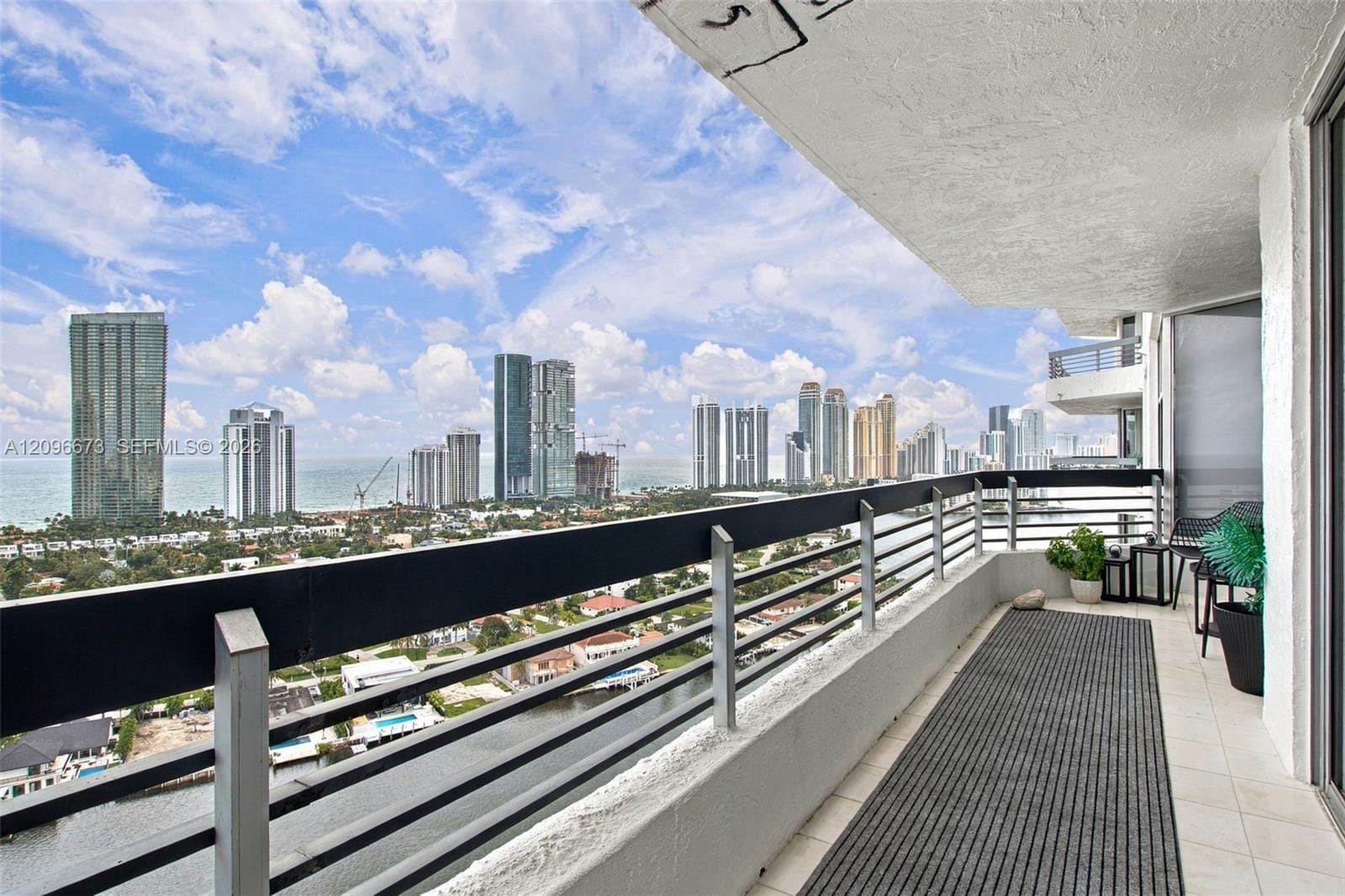 19101 NE 36th Court 2811, Aventura, FL 33180 photo 25