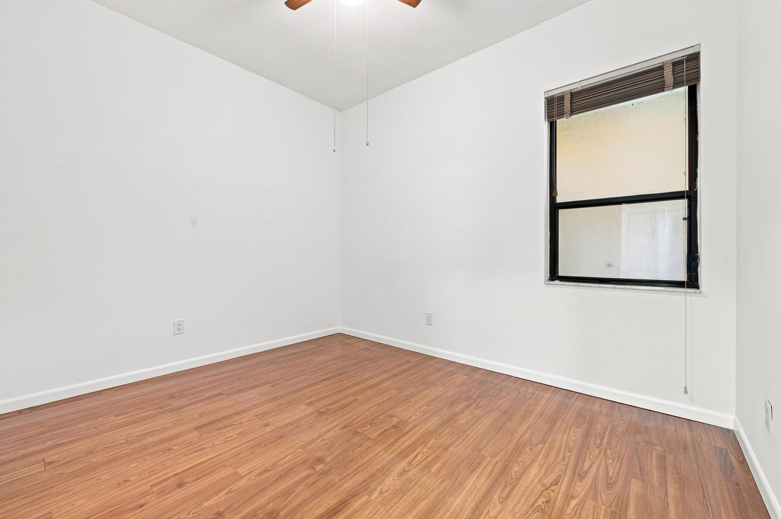 7508 La Paz Boulevard 107 — photo 12