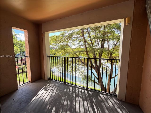 2021 Renaissance Boulevard 304, Miramar, FL 33025