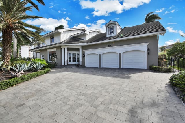 2782 NE 3rd Street, Pompano Beach, FL 33062