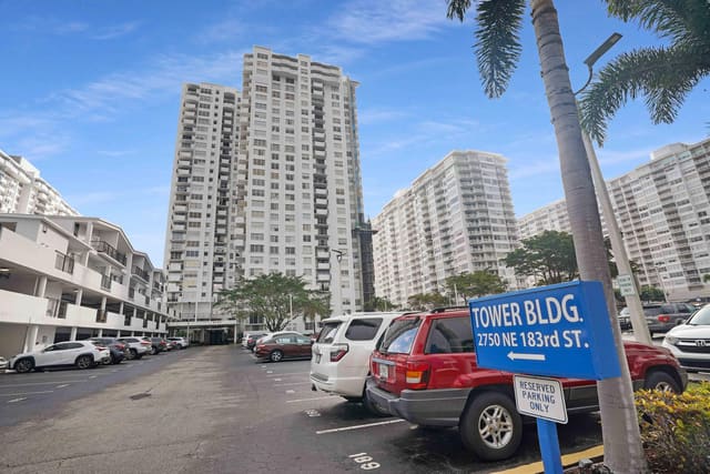2750 NE 183RD Street 1801, Aventura, FL 33160