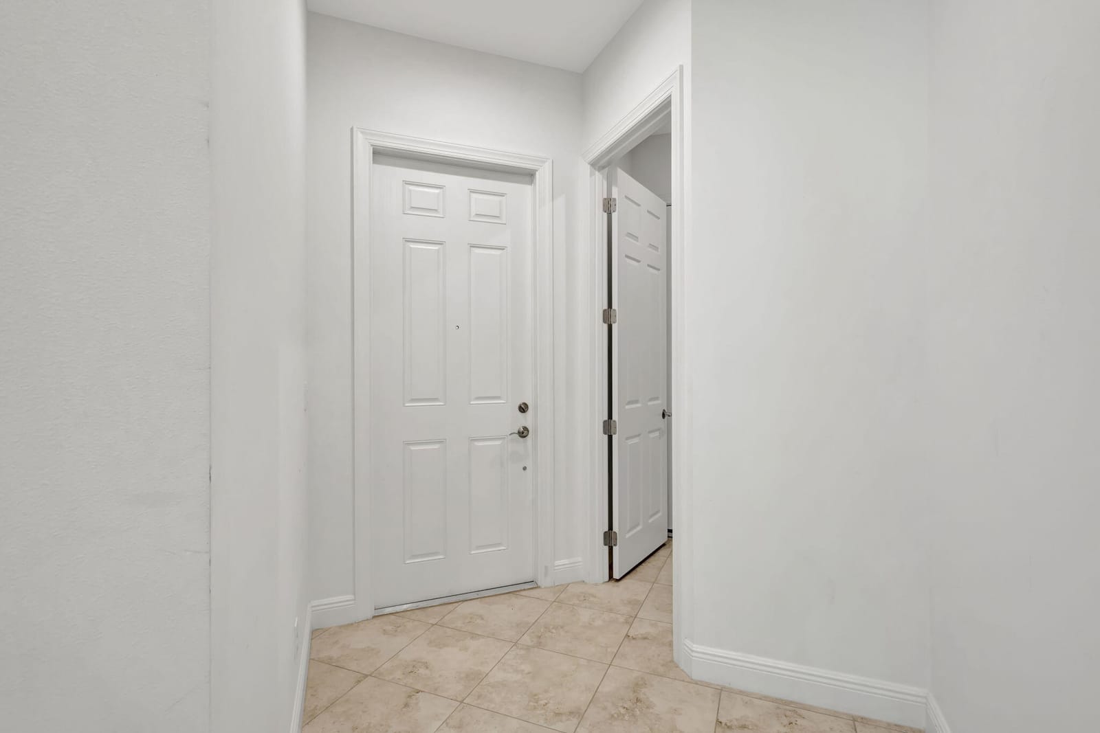 9225 SW PEPOLI Way — photo 4