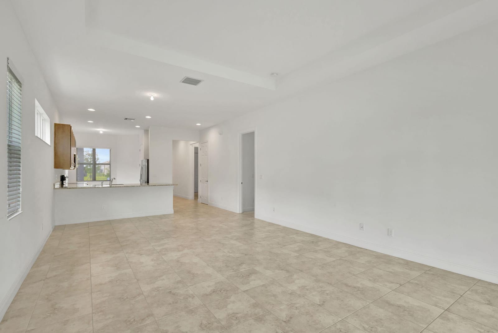 9225 SW PEPOLI Way — photo 8
