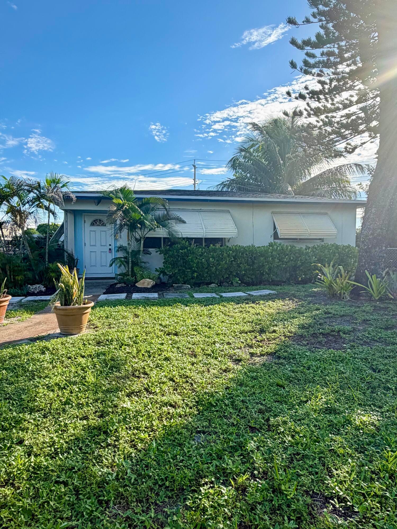 1226 S H Street, Lake Worth Beach, FL 33460 photo 1
