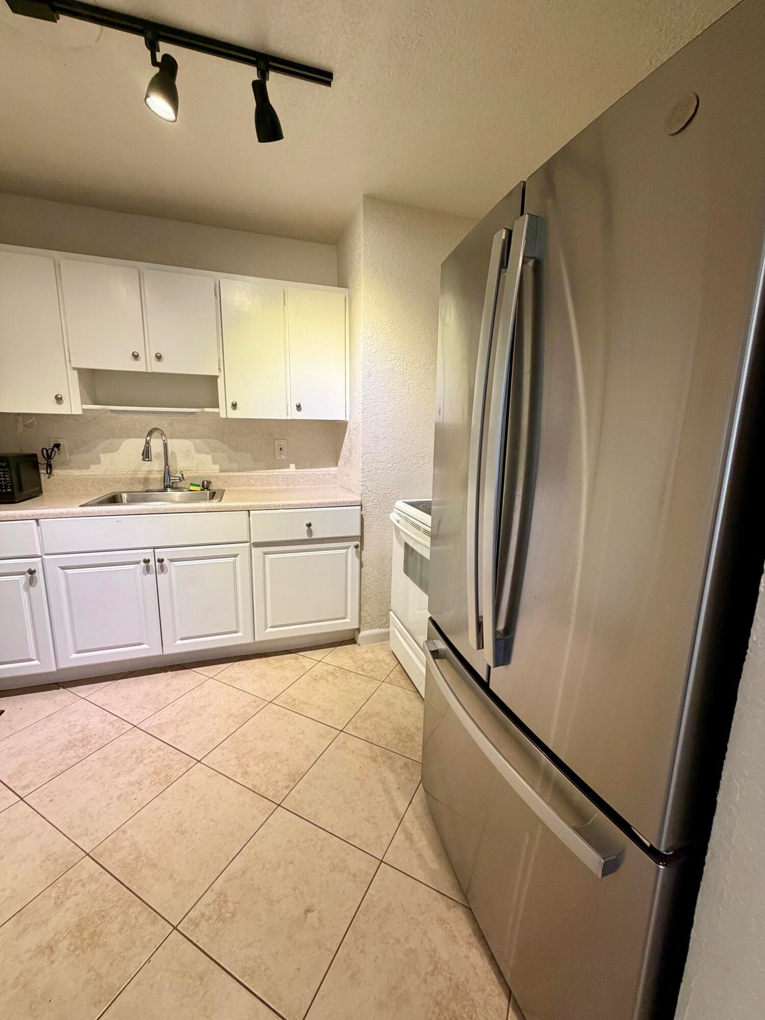 1226 S H Street, Lake Worth Beach, FL 33460 photo 5