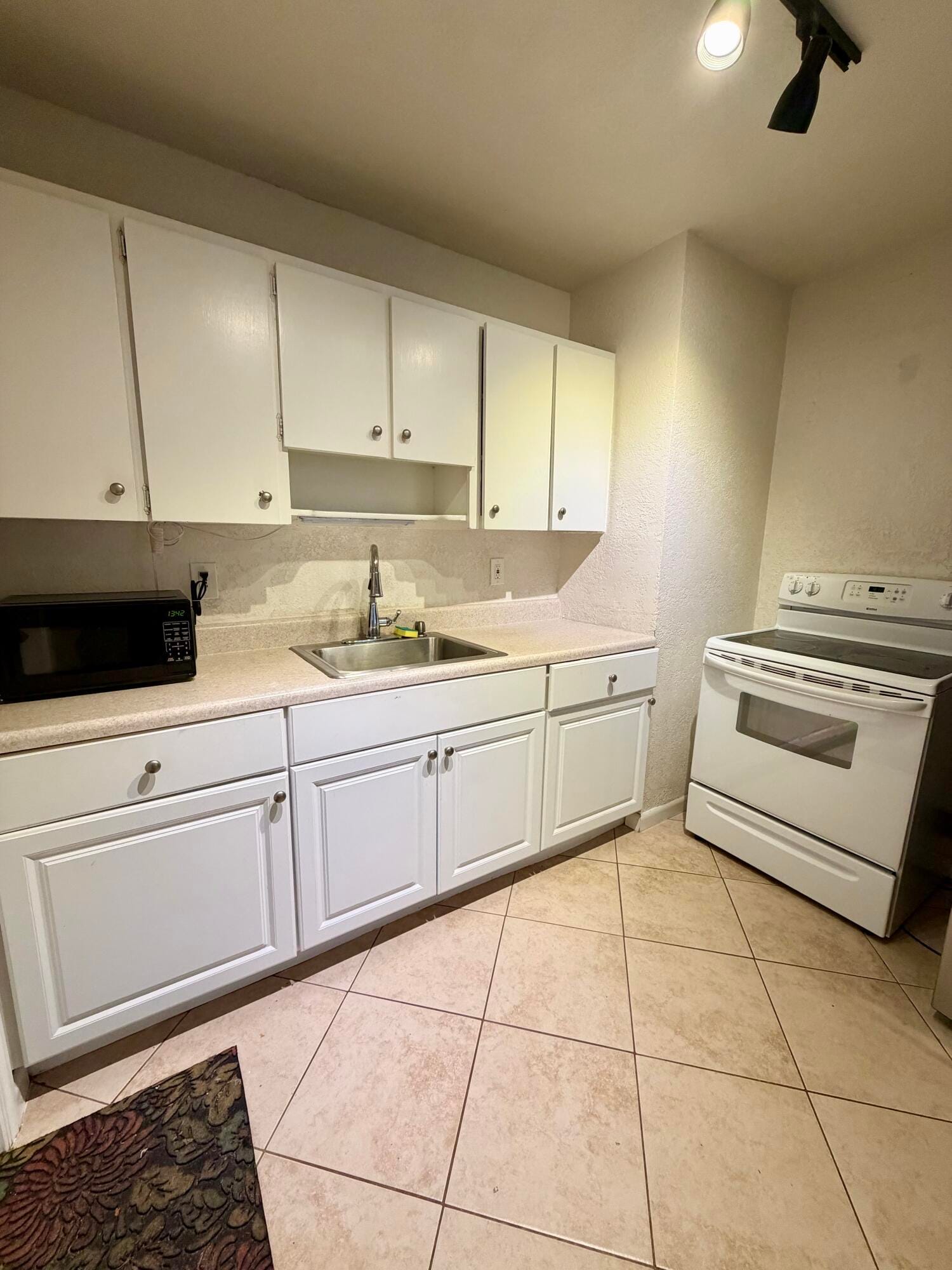 1226 S H Street, Lake Worth Beach, FL 33460 photo 6