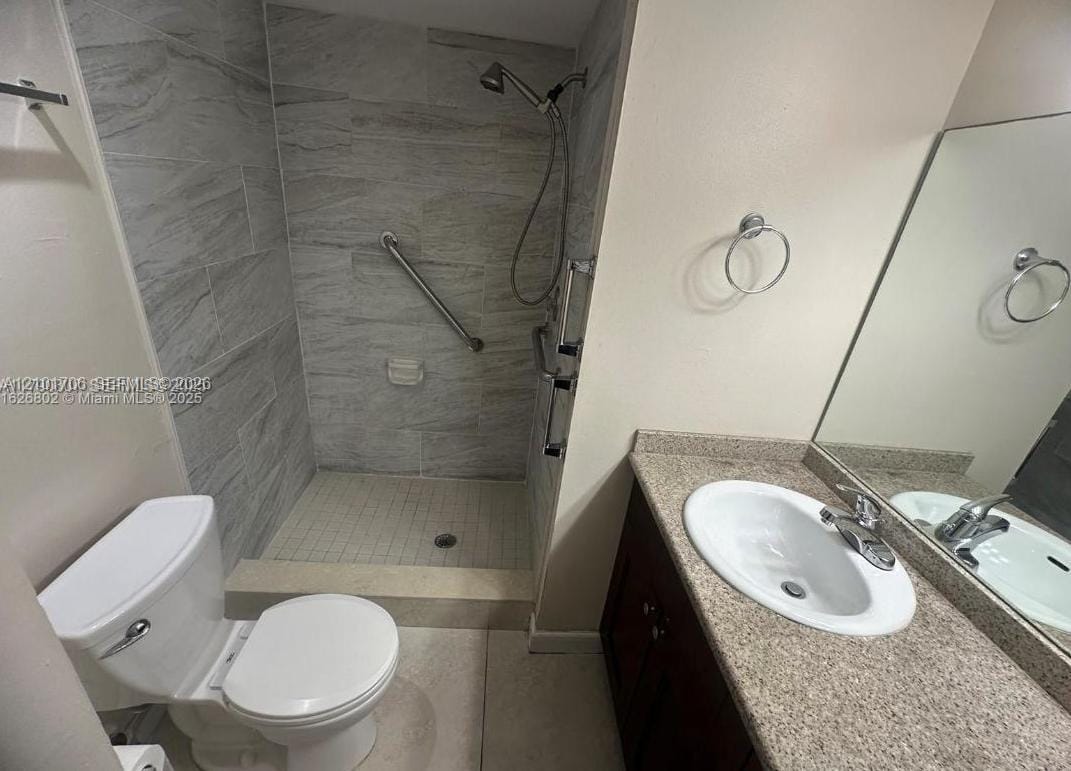 8400 Sunrise Lakes Boulevard 310, Sunrise, FL 33322 photo 13