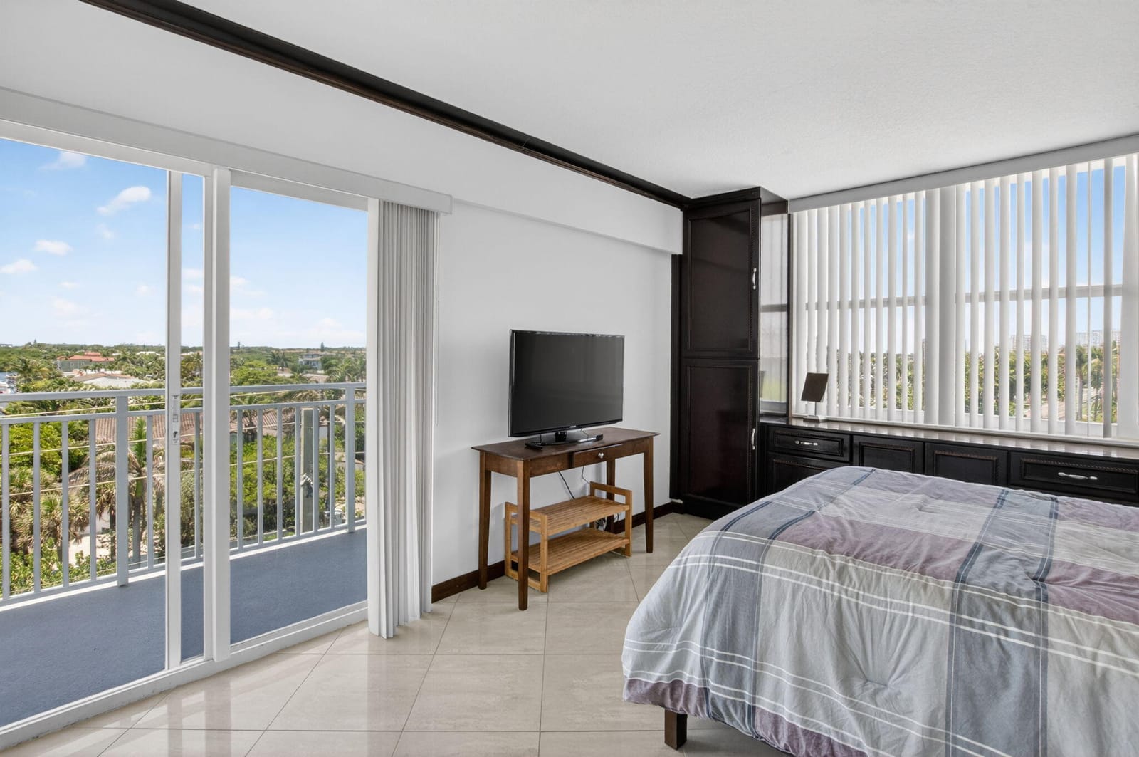 4505 S OCEAN Boulevard 402, Highland Beach, FL 33487 photo 29