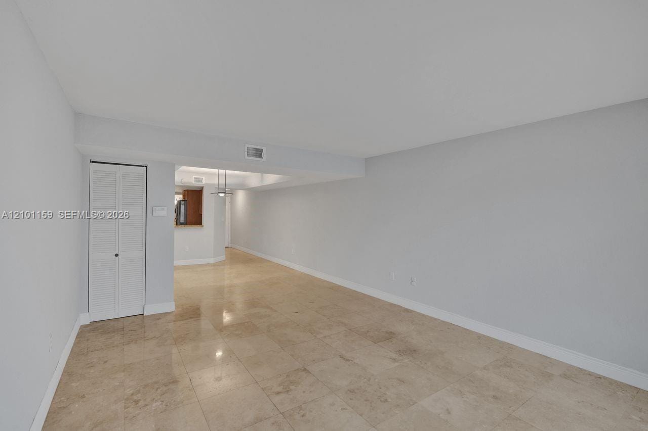 12346 NW 11th Lane 1009, Miami, FL 33182 photo 11