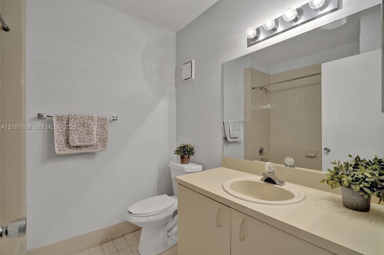 12346 NW 11th Lane 1009, Miami, FL 33182 photo 29