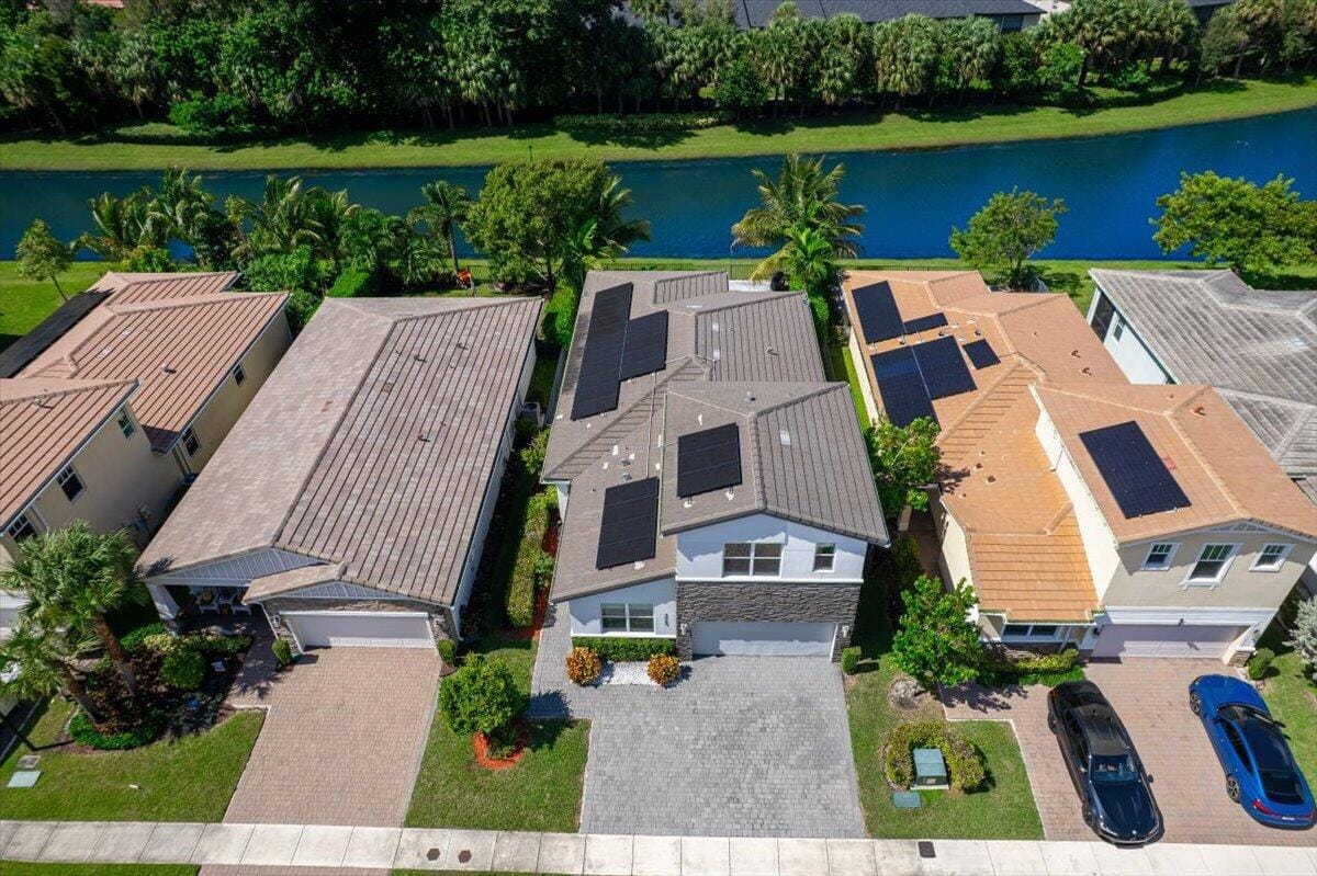 4065 MARINA Way, Deerfield Beach, FL 33064 photo 2
