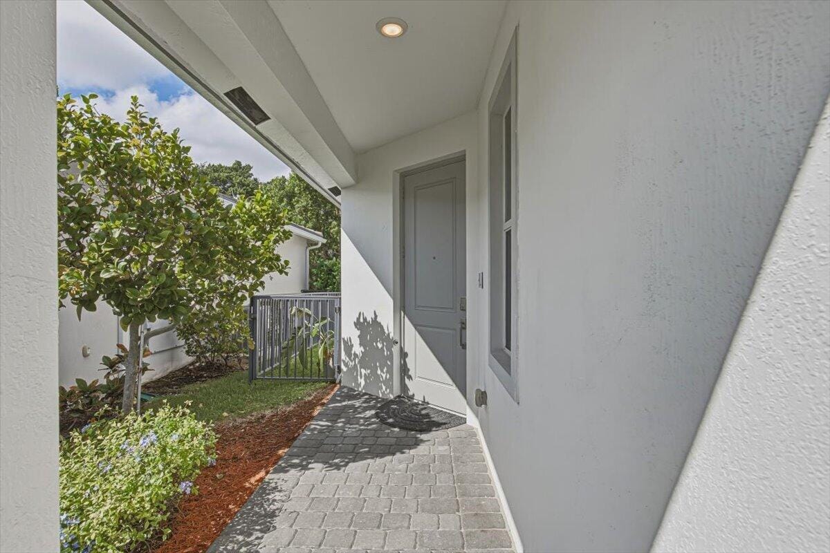 4065 MARINA Way, Deerfield Beach, FL 33064 photo 8