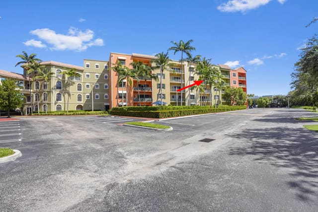 1650 Presidential Way 406, West Palm Beach, FL 33401