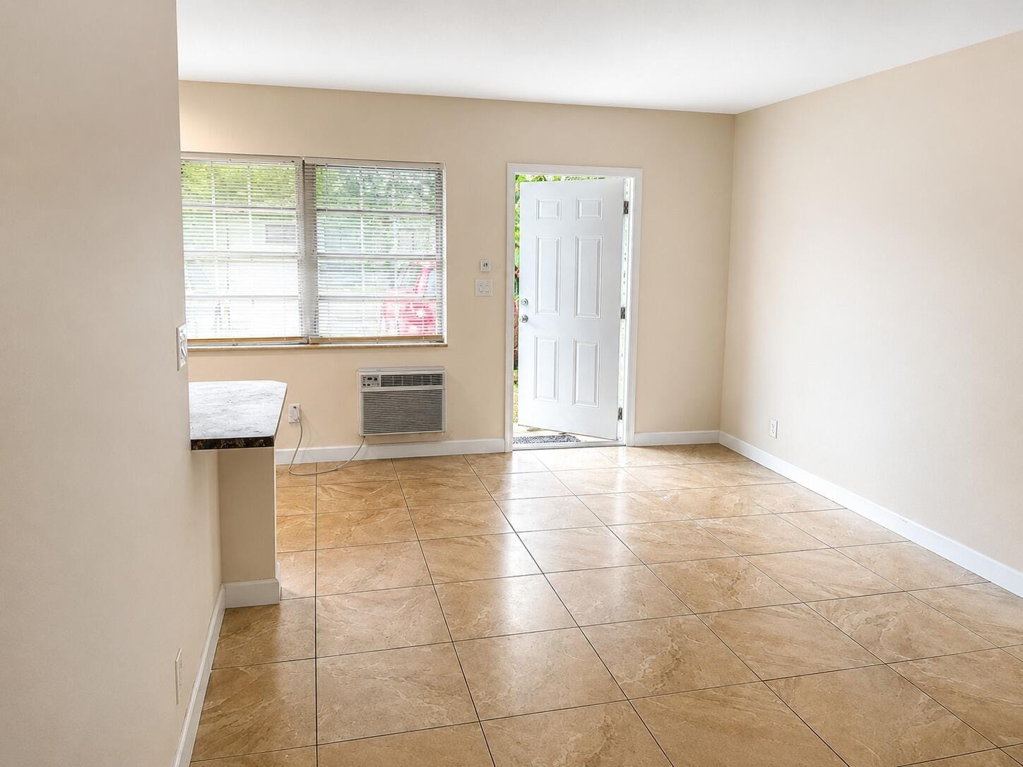 824 NE 16TH Street 828, Fort Lauderdale, FL 33304 photo 3