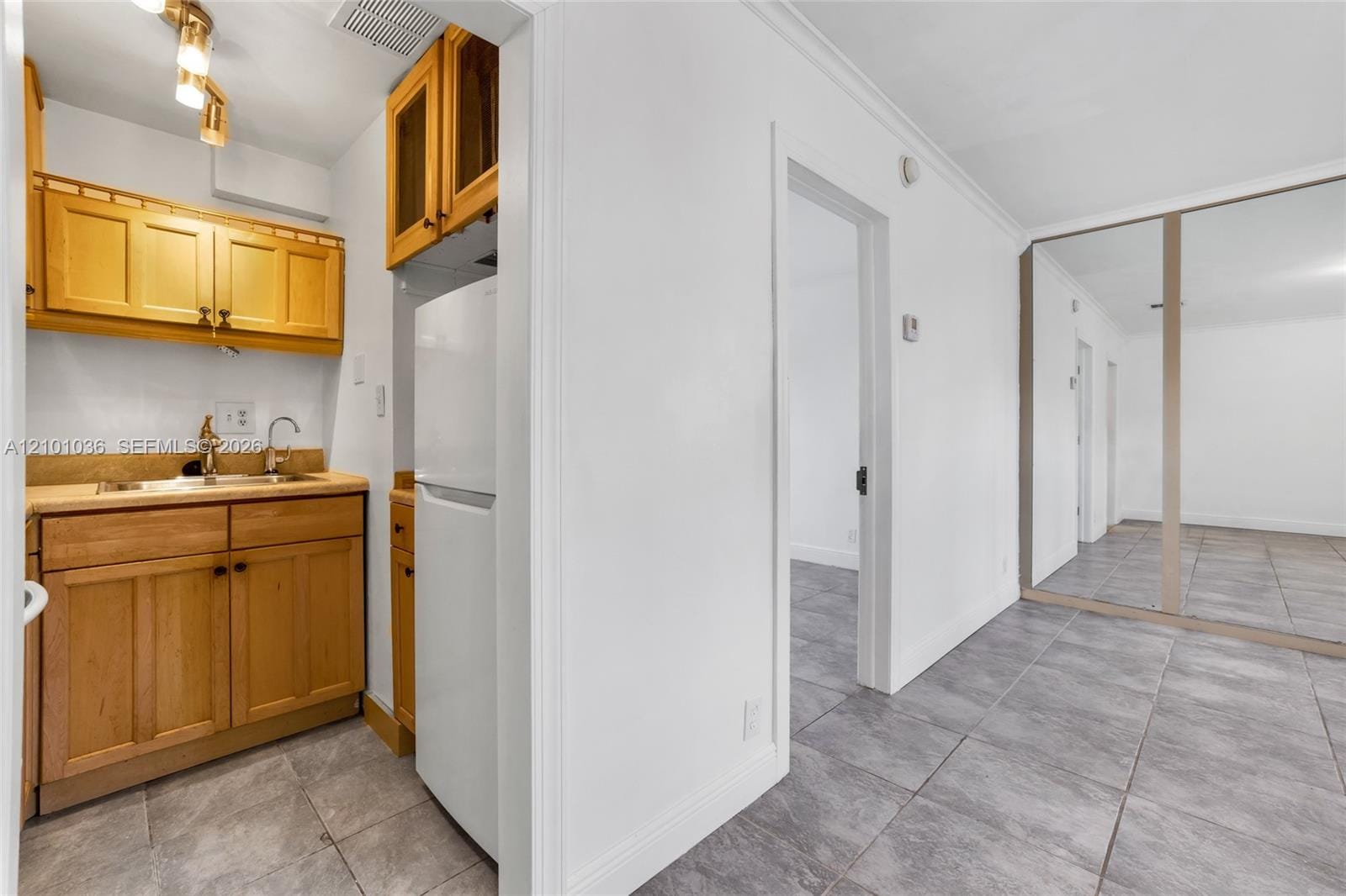 815 Middle River Drive 311, Fort Lauderdale, FL 33304 photo 17