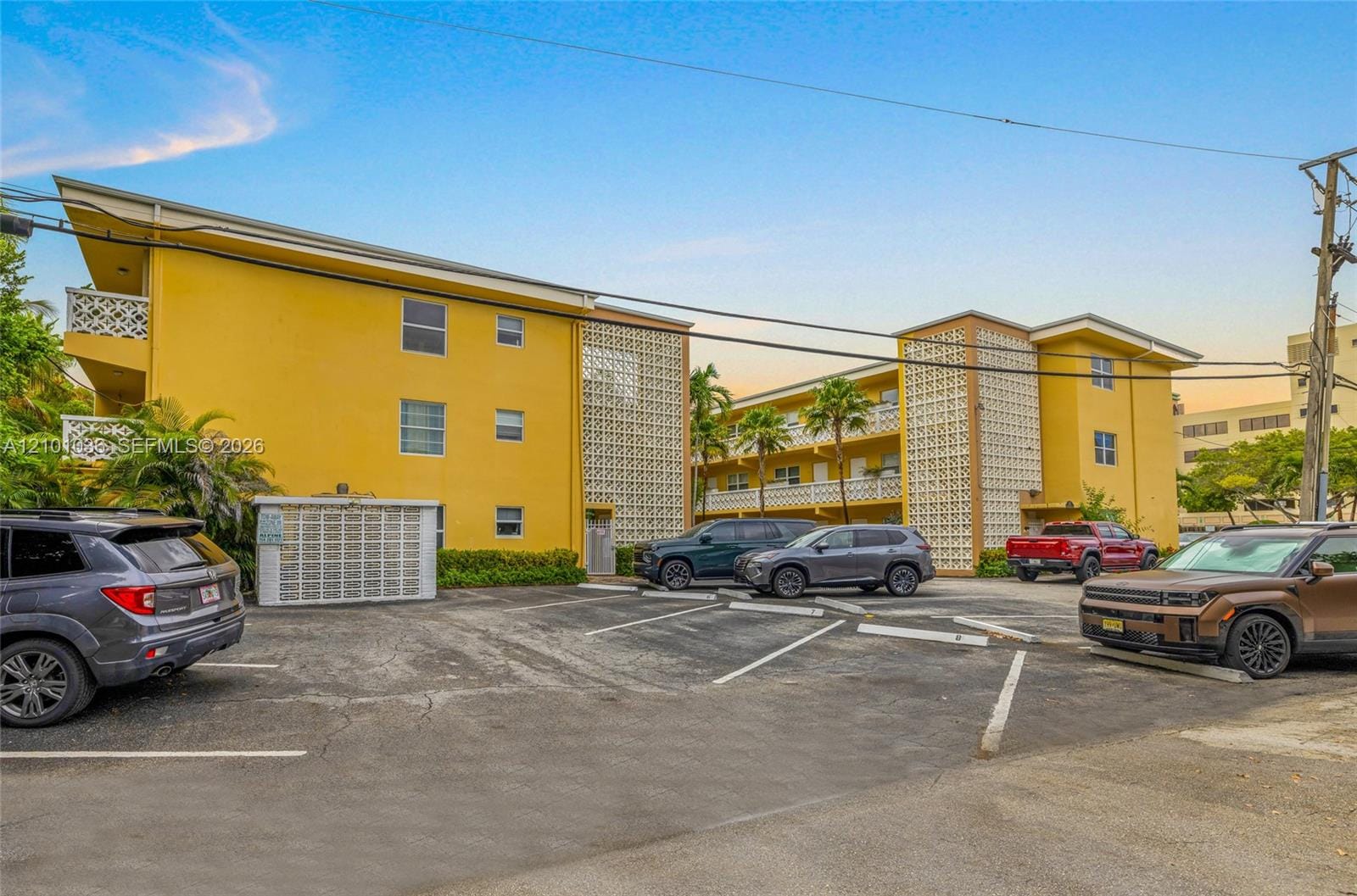 815 Middle River Drive 311, Fort Lauderdale, FL 33304 photo 27