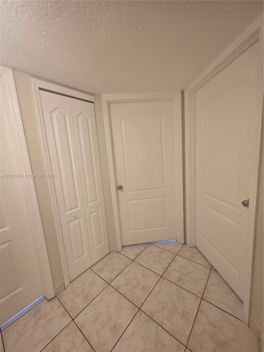2505 W 76th Street 103 — photo 12