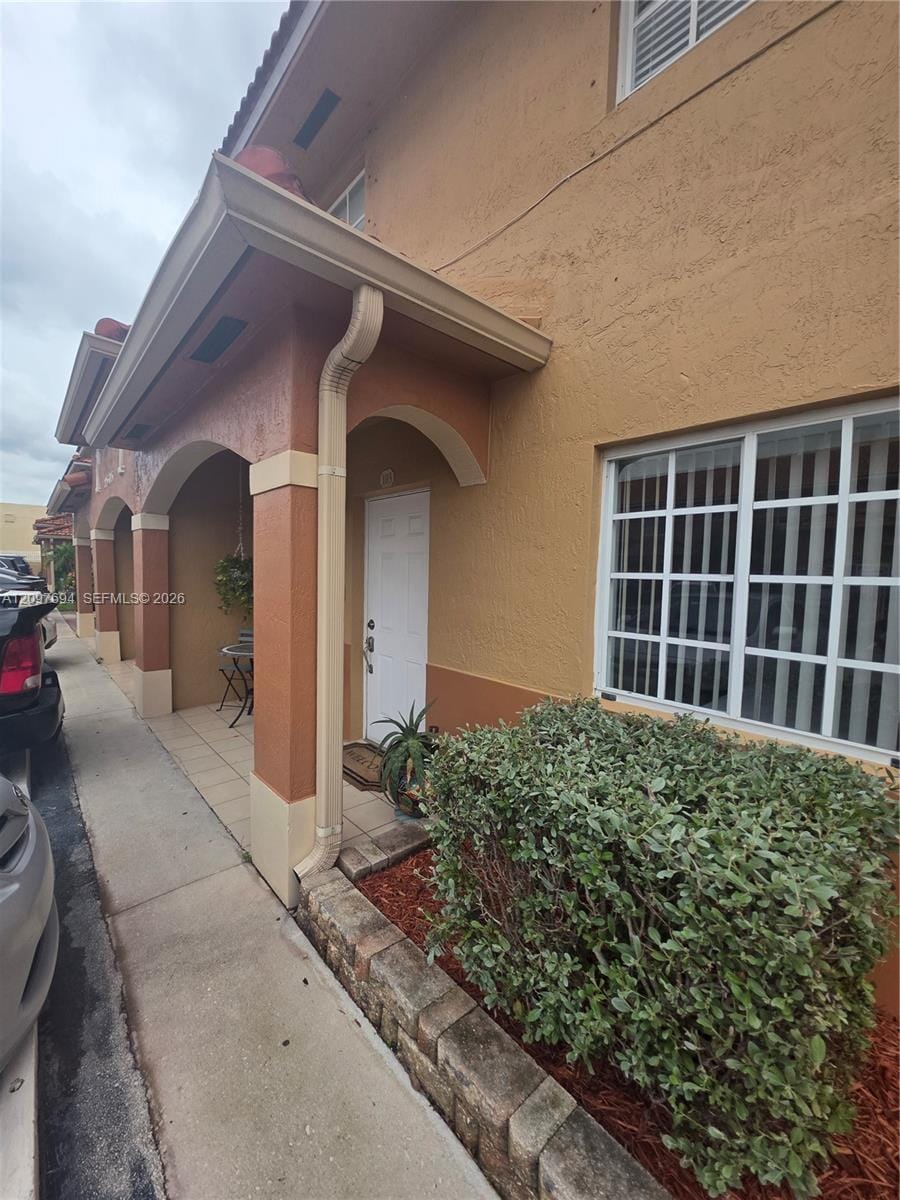 2505 W 76th Street 103 — photo 5